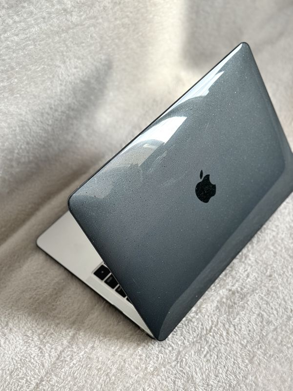 Чохол для MacBook PRO 13" (2018 - 2020) з блискітками (Чорний)