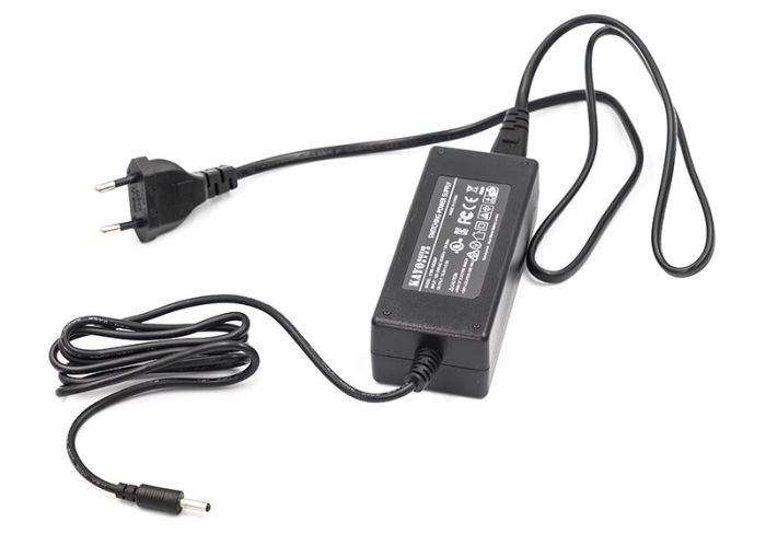 Блок питания для УМБ K3 220V 12.6V 2.5A (3.5*1.7)