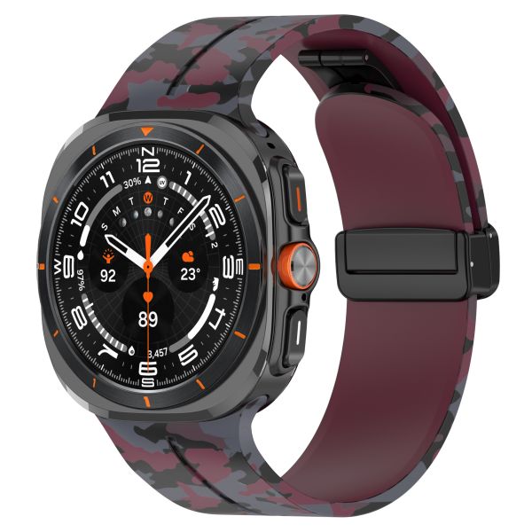Камуфляжний силіконовий ремінець з магнітною пряжкою для Samsung Galaxy Watch7 Ultra 47 мм (бордовий)