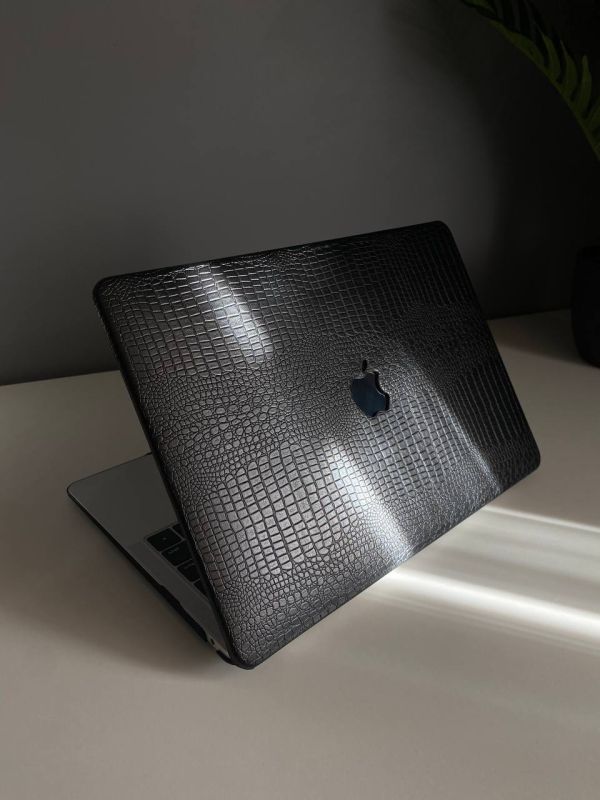 Чохол накладка на MacBook air 13 M2 (A2681) шкіра (Чорний Глянець)