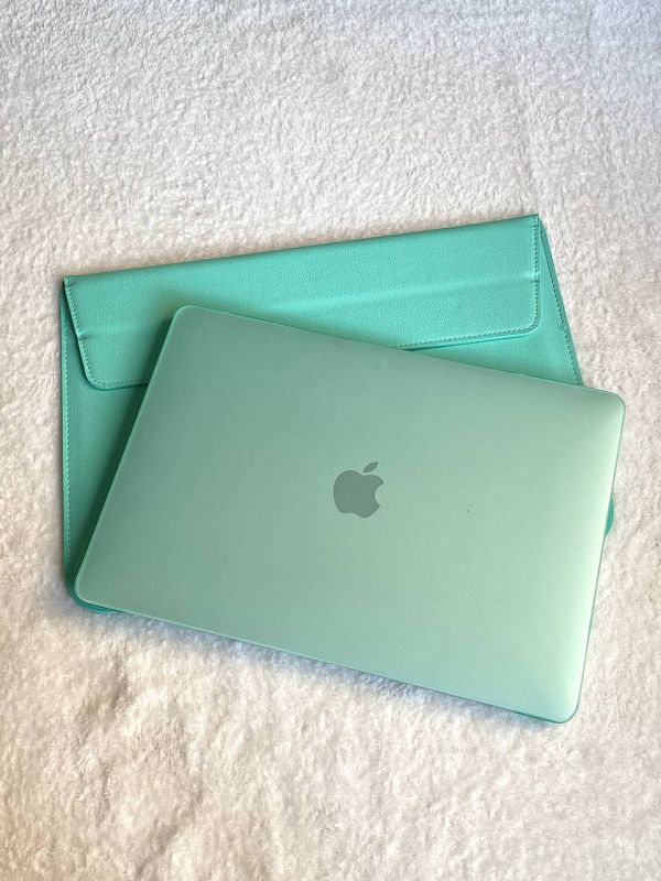 Чохол на Macbook AIR 15 (A2941) матовий (Ментоловий)