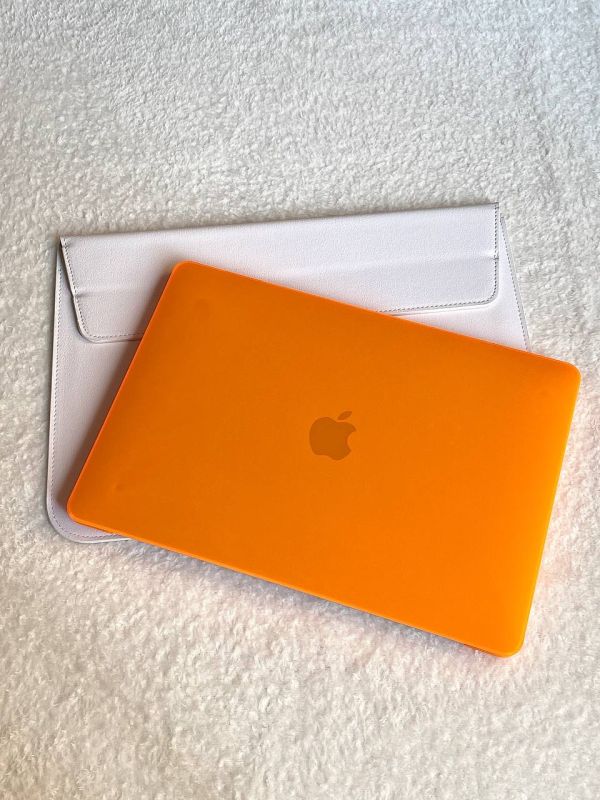Чохол на Macbook AIR 15 (A2941) матовий (Оранжевый)